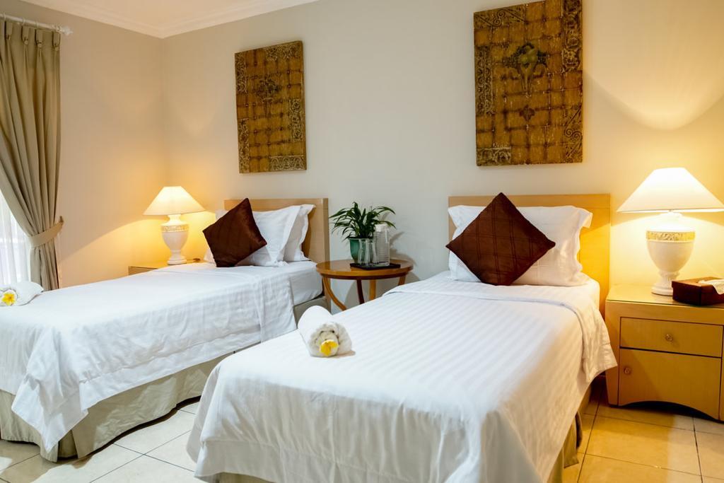 Topaz Guest House Jakarta Extérieur photo